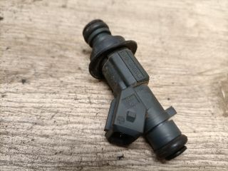 bontott VW POLO CLASSIC Porlasztó (1 db)