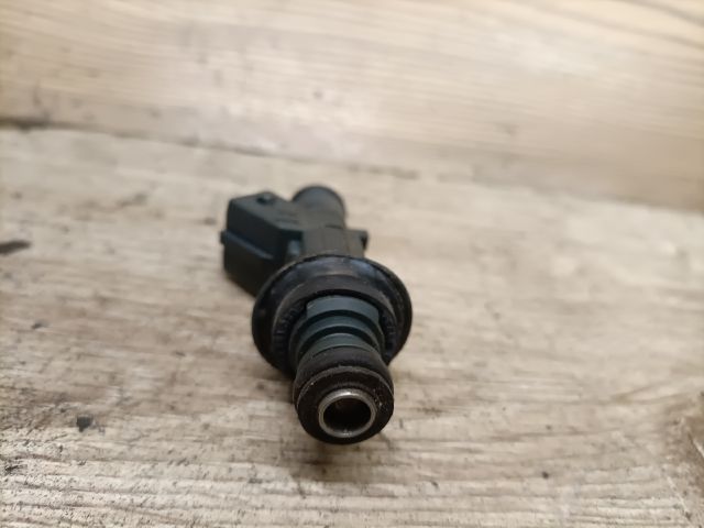 bontott VW POLO CLASSIC Porlasztó (1 db)