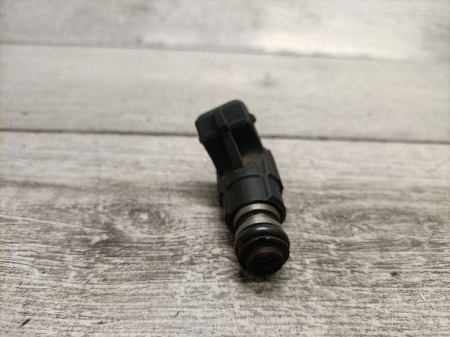 bontott VW POLO CLASSIC Porlasztó (1 db)