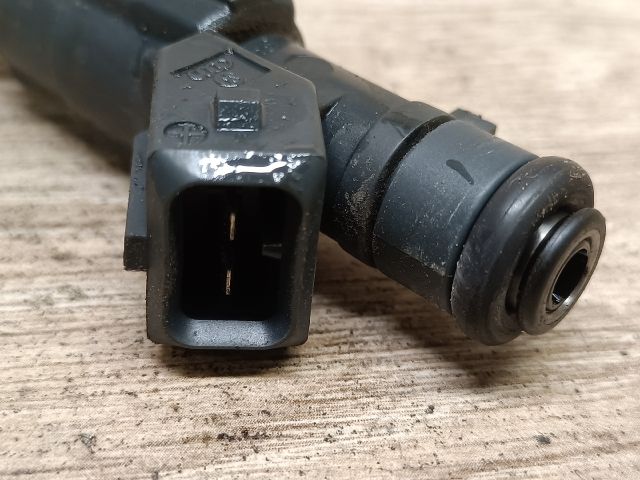 bontott VW POLO CLASSIC Porlasztó (1 db)