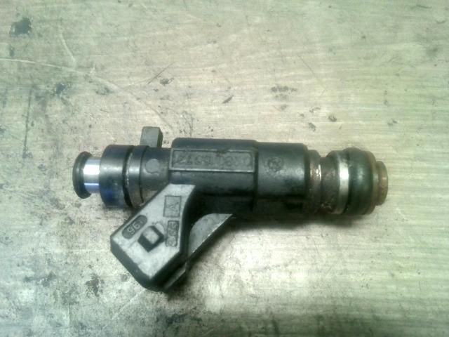 bontott VW POLO CLASSIC Porlasztó (1 db)