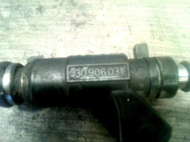 bontott VW POLO CLASSIC Porlasztó (1 db)