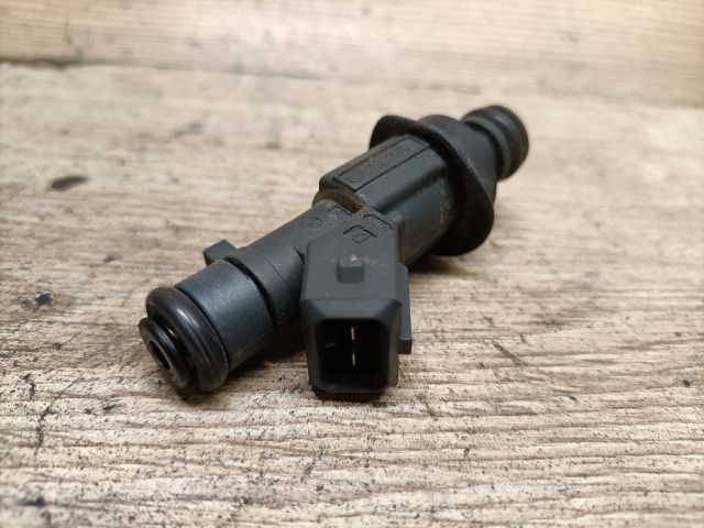 bontott VW POLO CLASSIC Porlasztó (1 db)