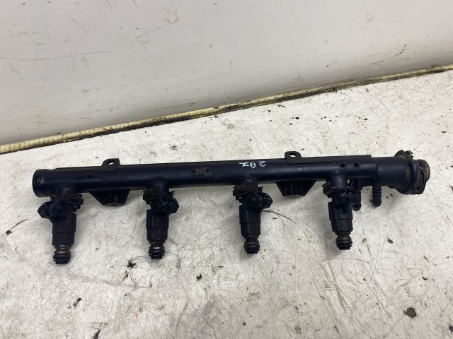 bontott VW POLO CLASSIC Porlasztó Sor / Híd