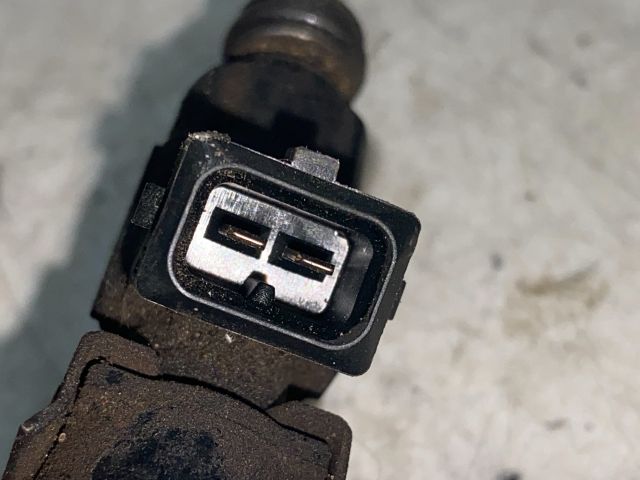 bontott VW POLO CLASSIC Porlasztó Sor / Híd