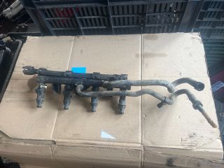 bontott VW POLO CLASSIC Porlasztó Sor / Híd