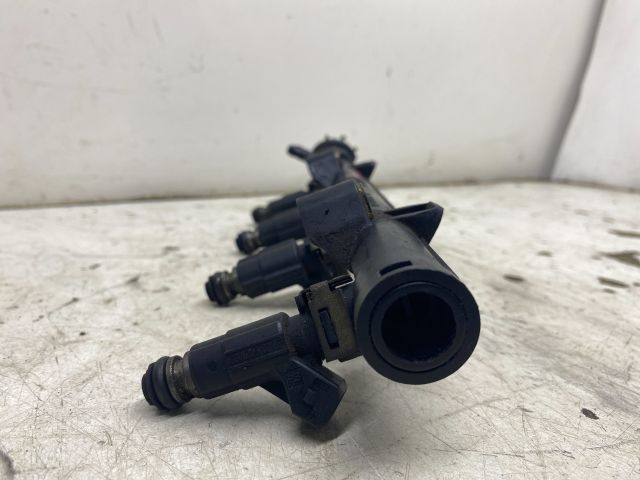 bontott VW POLO CLASSIC Porlasztó Sor / Híd