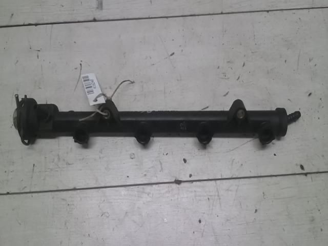 bontott VW POLO CLASSIC Porlasztó Sor / Híd