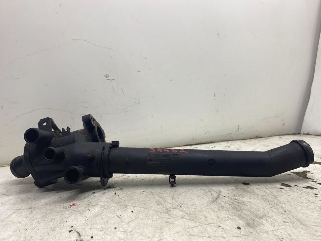 bontott VW POLO CLASSIC Termosztátház Csővel