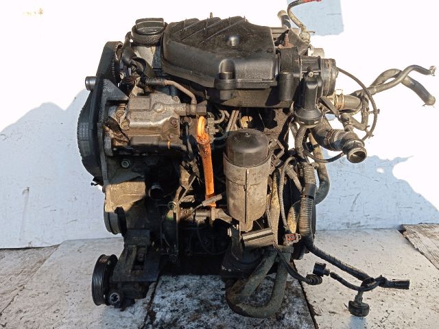 bontott VW POLO CLASSIC Komplett Motor (Segédberendezésekkel)