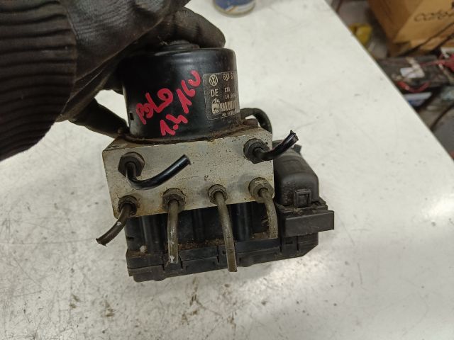 bontott VW POLO CLASSIC ABS Kocka