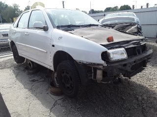 bontott VW POLO CLASSIC Bal első Gólyaláb (Lengécsillapító, Rugó)