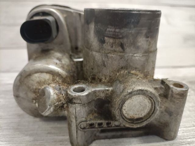 bontott VW POLO CLASSIC Fojtószelep (Elektromos)