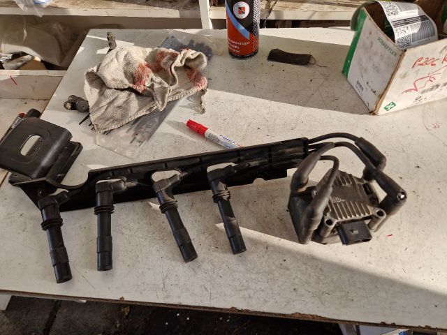 bontott VW POLO CLASSIC Gyújtótrafó Szett