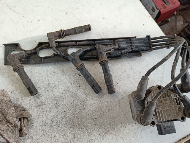 bontott VW POLO CLASSIC Gyújtótrafó Szett