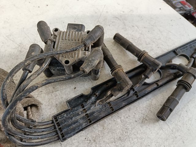 bontott VW POLO CLASSIC Gyújtótrafó Szett