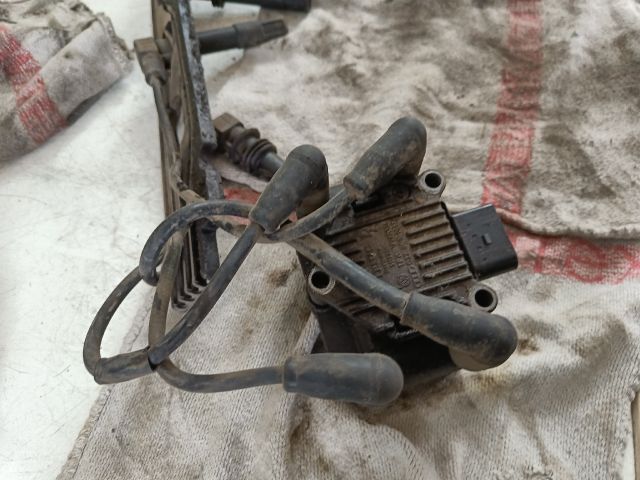 bontott VW POLO CLASSIC Gyújtótrafó Szett