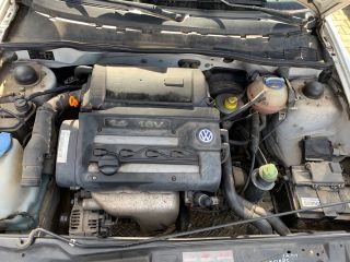 bontott VW POLO CLASSIC Jobb első Csonkállvány Kerékaggyal