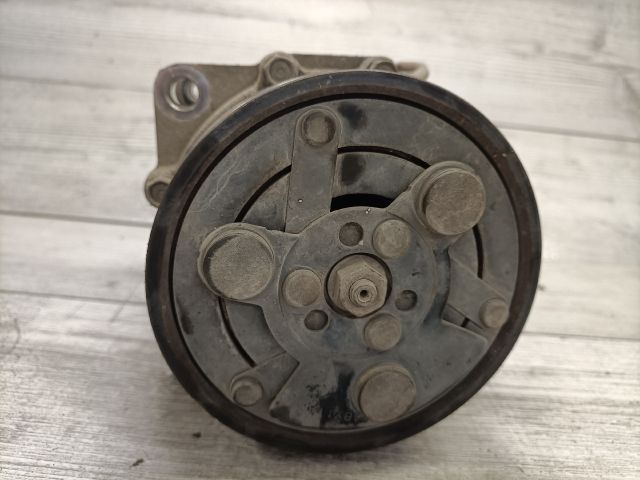 bontott VW POLO CLASSIC Klímakompresszor