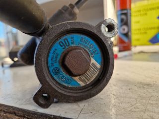 bontott VW POLO CLASSIC Kormányszervó Motor (Hidraulikus)