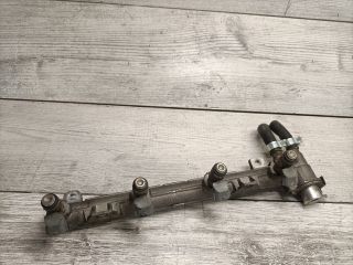 bontott VW POLO CLASSIC Porlasztó Sor / Híd