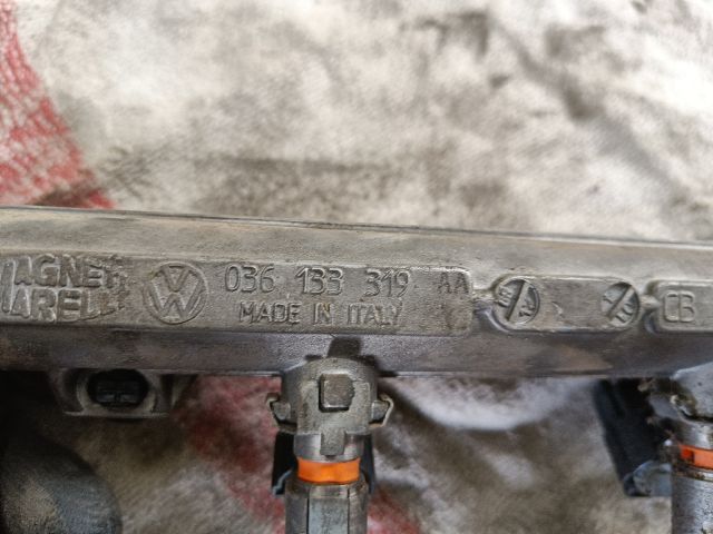 bontott VW POLO CLASSIC Porlasztó Sor / Híd