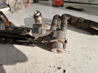 bontott VW POLO CLASSIC Porlasztó Sor / Híd