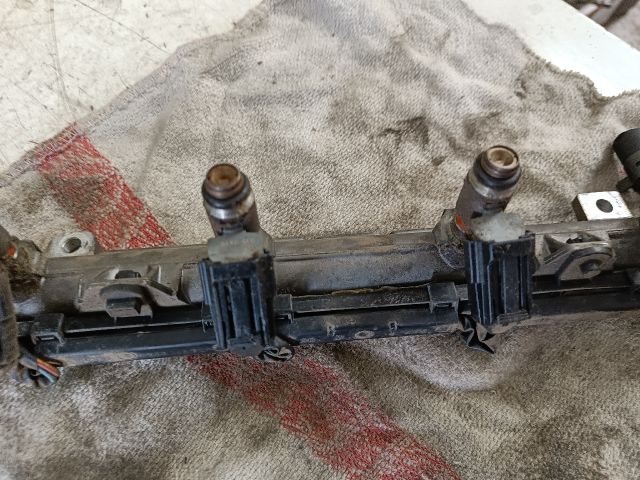 bontott VW POLO CLASSIC Porlasztó Sor / Híd