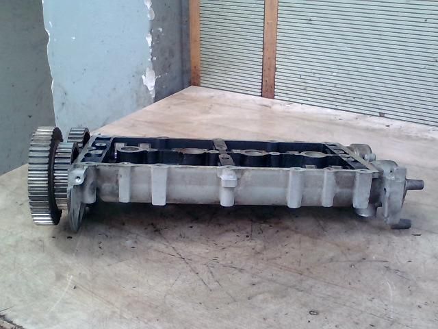 bontott VW POLO CLASSIC Vezérműtengely Házzal