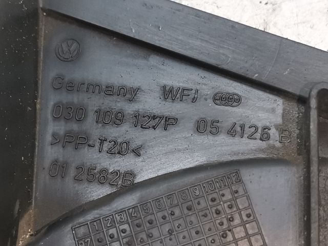 bontott VW POLO CLASSIC Alsó Vezérlés Burkolat