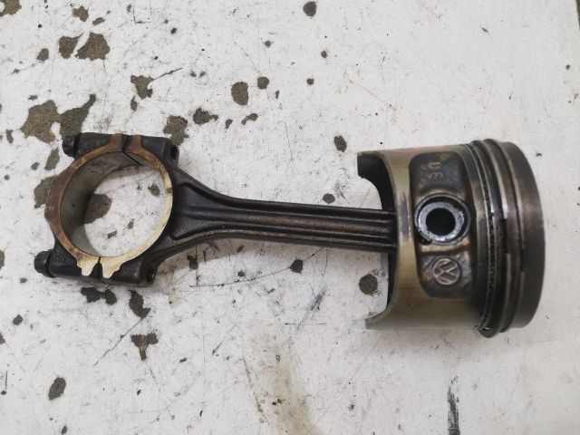 bontott VW POLO CLASSIC Dugattyú és Hajtókar