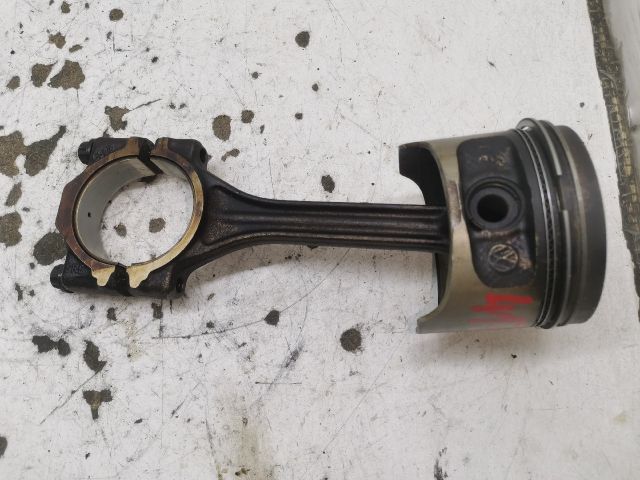 bontott VW POLO CLASSIC Dugattyú és Hajtókar