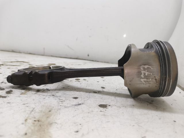 bontott VW POLO CLASSIC Dugattyú és Hajtókar