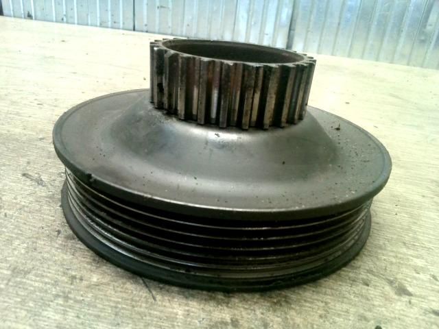 bontott VW POLO CLASSIC Főtengely Szíjtárcsa