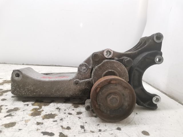 bontott VW POLO CLASSIC Generátor Tartó Bak