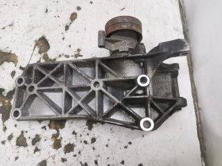 bontott VW POLO CLASSIC Generátor Tartó Bak