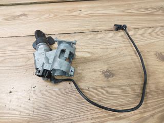 bontott VW POLO CLASSIC Gyújtáskapcsoló