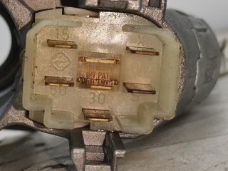 bontott VW POLO CLASSIC Gyújtáskapcsoló