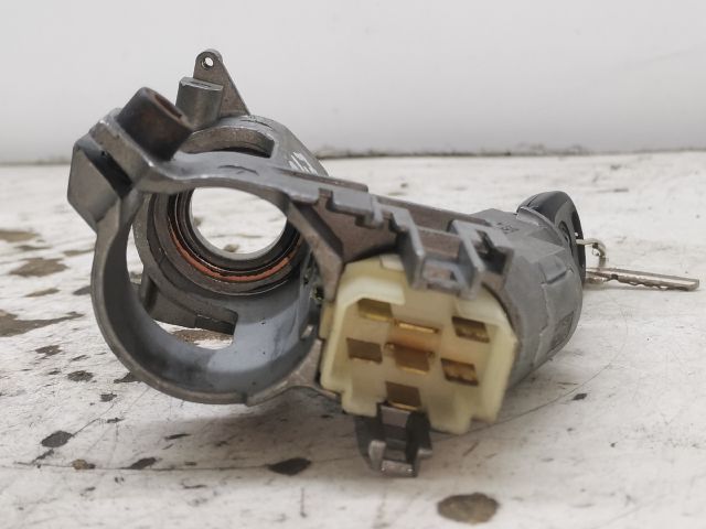 bontott VW POLO CLASSIC Gyújtáskapcsoló