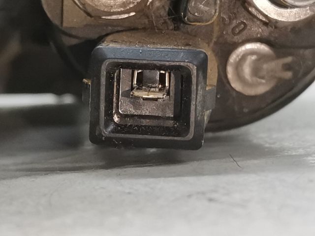 bontott VW POLO CLASSIC Önindító