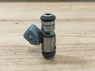 bontott VW POLO CLASSIC Porlasztó (1 db)