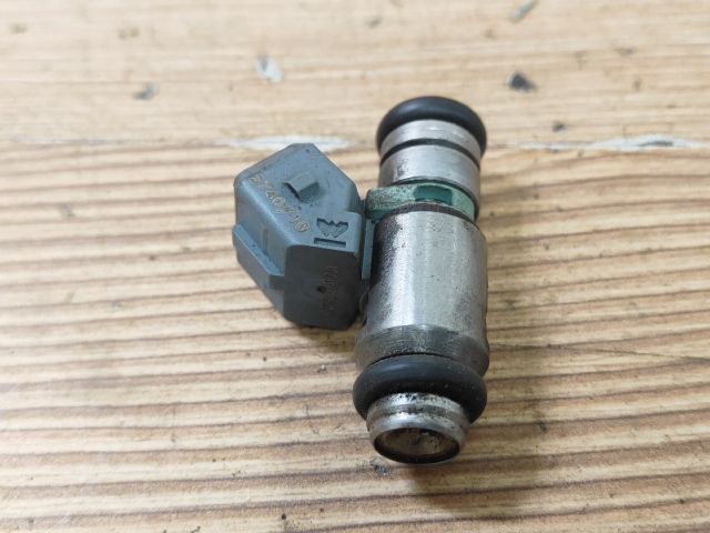 bontott VW POLO CLASSIC Porlasztó (1 db)