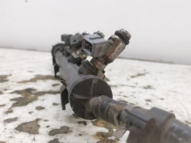 bontott VW POLO CLASSIC Porlasztó Sor / Híd