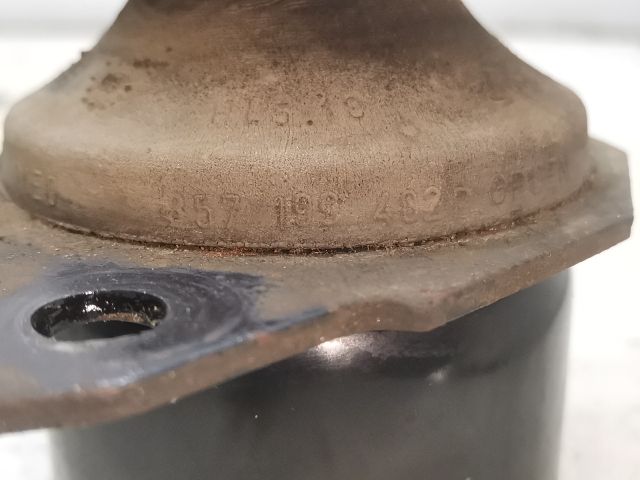 bontott VW POLO CLASSIC Váltó Tartó Bak (Pozíciófüggetlen)