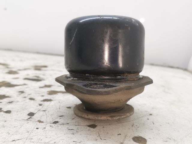 bontott VW POLO CLASSIC Váltó Tartó Bak (Pozíciófüggetlen)