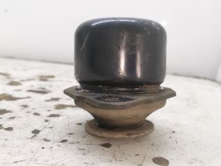 bontott VW POLO CLASSIC Váltó Tartó Bak (Pozíciófüggetlen)