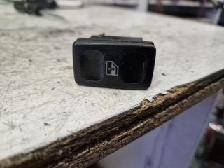 bontott VW POLO CLASSIC Ablakemelő Kapcsoló (Pozíciófüggetlen)