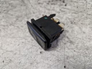 bontott VW POLO CLASSIC Ablakemelő Kapcsoló (Pozíciófüggetlen)