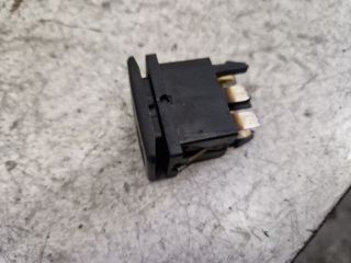 bontott VW POLO CLASSIC Ablakemelő Kapcsoló (Pozíciófüggetlen)