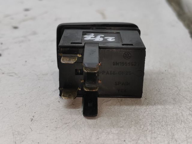 bontott VW POLO CLASSIC Ablakfűtés Kapcsoló